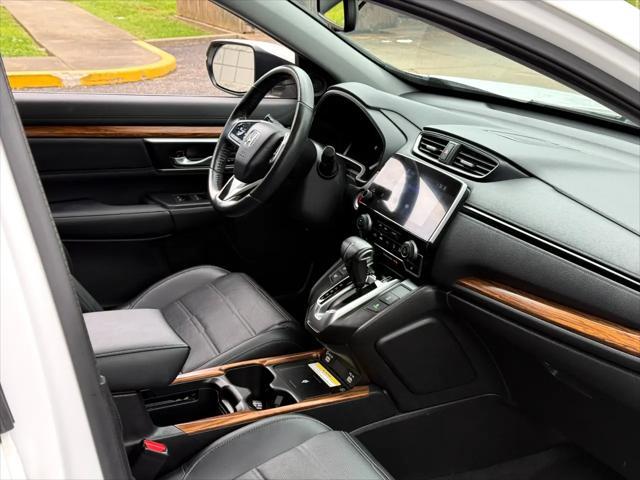 Photo of 2021 Platinum White Pearl Honda CR-V