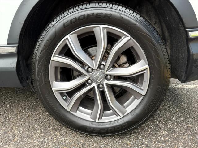 Photo of 2021 Platinum White Pearl Honda CR-V