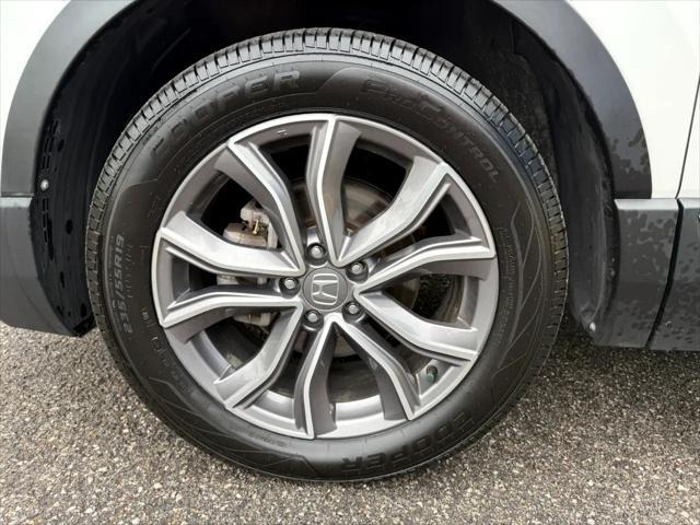Photo of 2021 Platinum White Pearl Honda CR-V