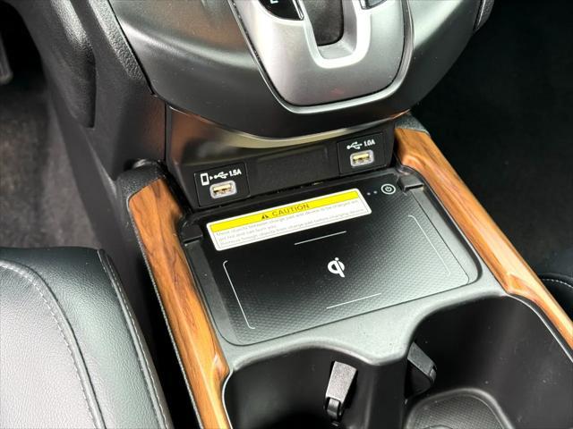 Photo of 2021 Platinum White Pearl Honda CR-V