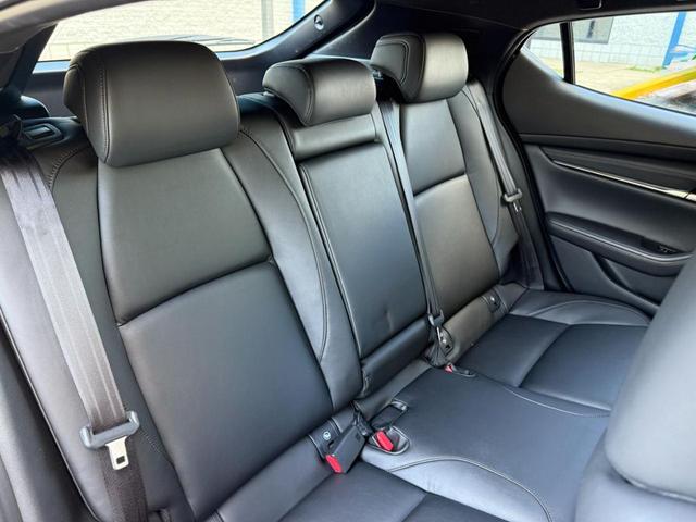Photo of 2021 Gray Mazda Mazda3