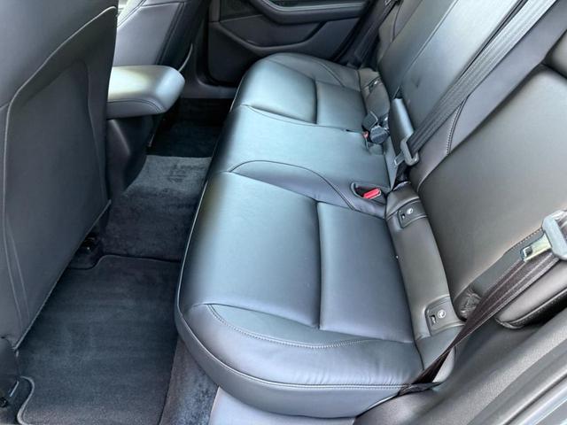 Photo of 2021 Gray Mazda Mazda3