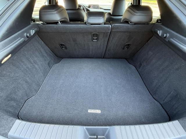 Photo of 2021 Gray Mazda Mazda3