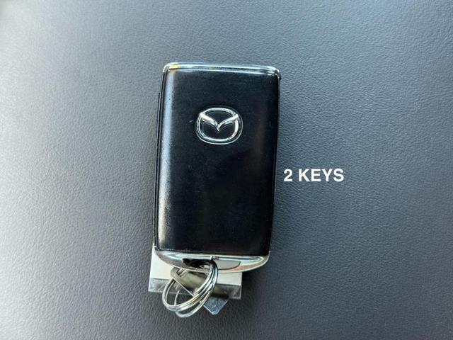 Photo of 2021 Gray Mazda Mazda3