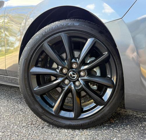 Photo of 2021 Gray Mazda Mazda3