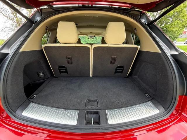 Photo of 2019 Performance Red Pearl Acura MDX