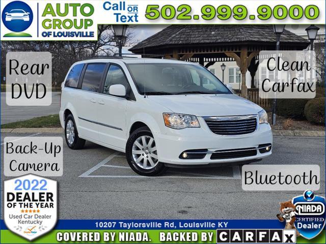 2016 Chrysler Town & Country