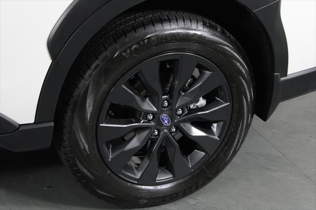 Photo of 2024 Crystal White Pearl Subaru Outback