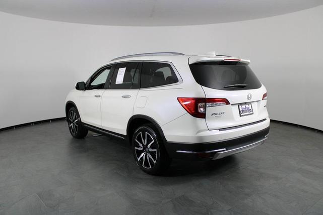 Photo of 2019 White Diamond Pearl Honda Pilot