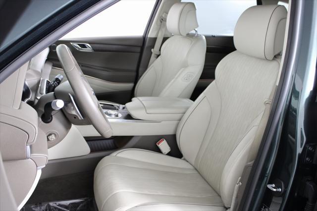 Photo of 2023 Cardiff Green Genesis GV80