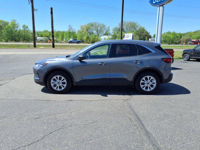 Photo of 2024 Carbonized Gray Metallic Ford Escape