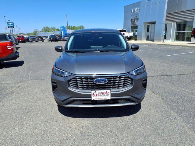 Photo of 2024 Carbonized Gray Metallic Ford Escape