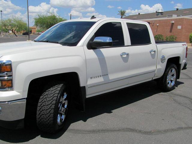 Photo of 2014 White Chevrolet Silverado 1500
