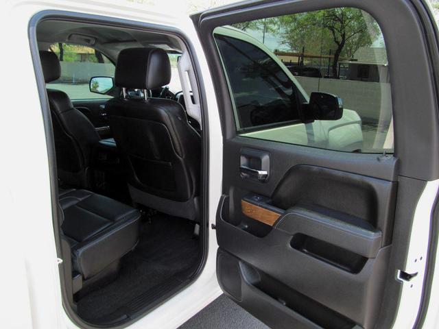 Photo of 2014 White Chevrolet Silverado 1500
