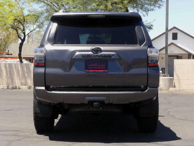Photo of 2014 Gray Toyota 4Runner