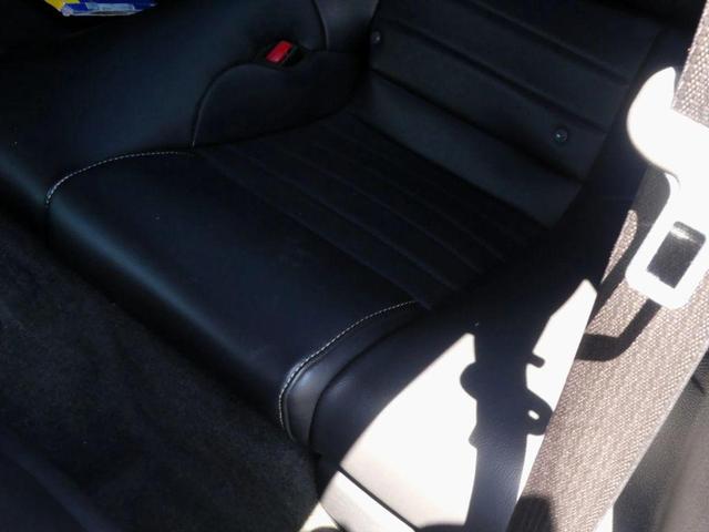 Photo of 2014 Black Ford Mustang
