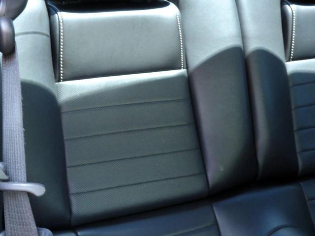 Photo of 2014 Black Ford Mustang