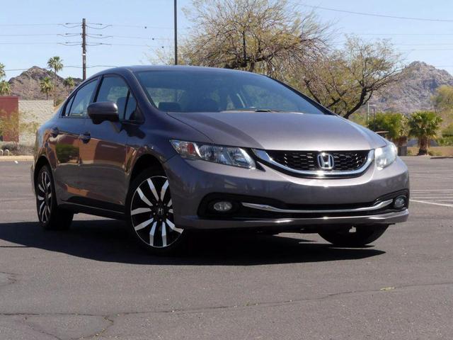 Photo of 2015 Gray Honda Civic