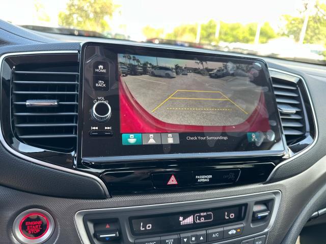 Photo of 2025 Radiant Red Metallic II Honda Ridgeline