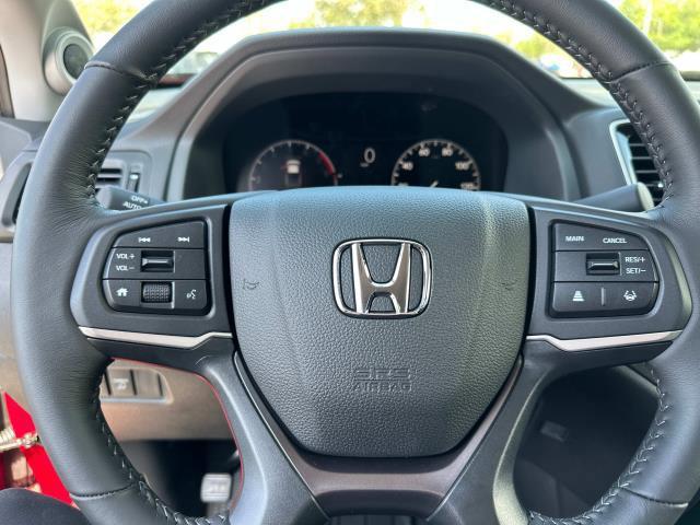 Photo of 2025 Radiant Red Metallic II Honda Ridgeline