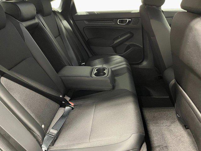 Photo of 2025 Sand Dune Pearl Honda Civic Hybrid