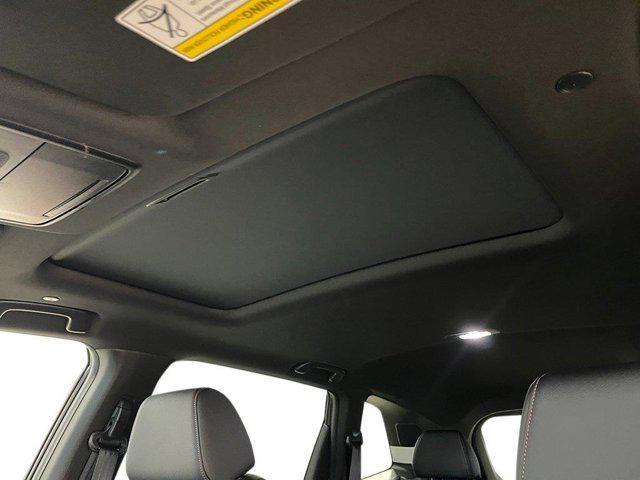 Photo of 2026 Platinum White Honda CR-V Hybrid