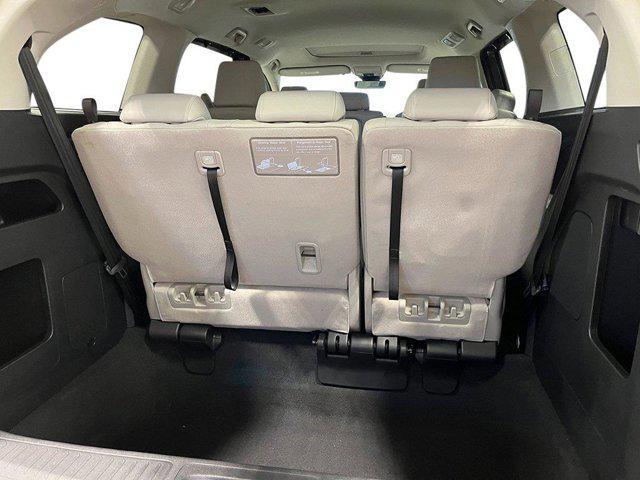 Photo of 2025 Smoke Blue Pearl Honda Odyssey