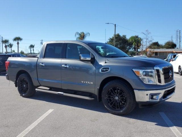 2017 Nissan Titan