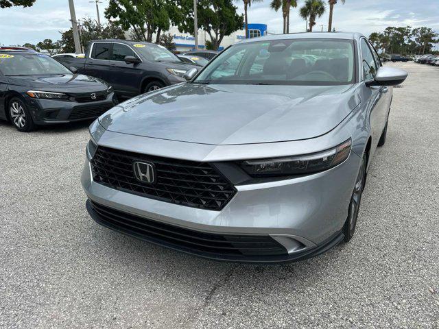 Photo of 2023 Lunar Silver Metallic Honda Accord