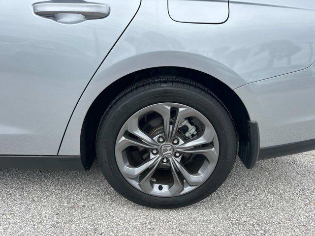 Photo of 2023 Lunar Silver Metallic Honda Accord