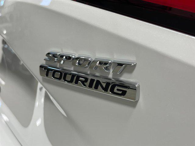 Photo of 2025 Platinum White Pearl Honda Civic Hybrid