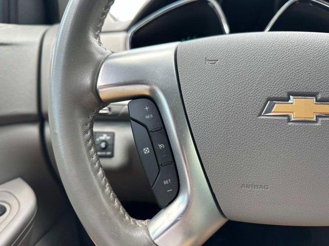 Photo of 2017 Silver Ice Metallic Chevrolet Traverse
