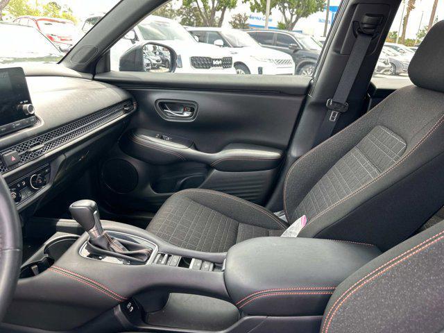 Photo of 2024 Modern Steel Metallic Honda HR-V
