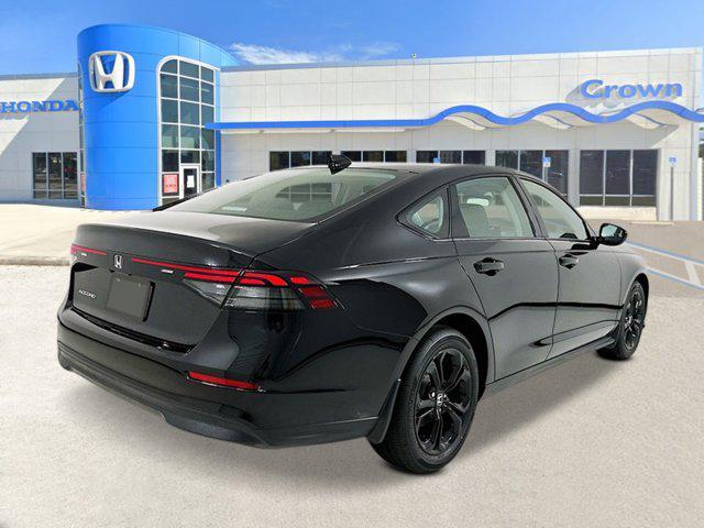 Photo of 2025 Crystal Black Pearl Honda Accord