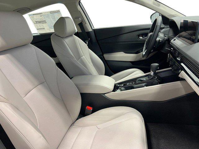 Photo of 2025 Gold Honda Accord Hybrid