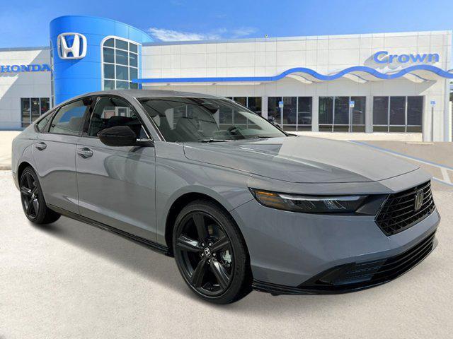 Photo of 2025 Urban Gray Pearl Honda Accord Hybrid