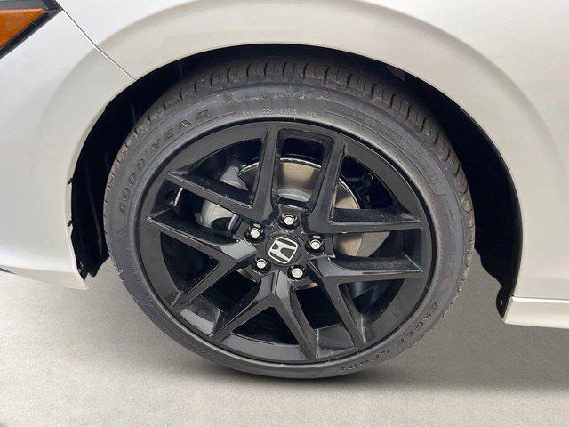 Photo of 2026 Platinum White Pearl Honda Civic