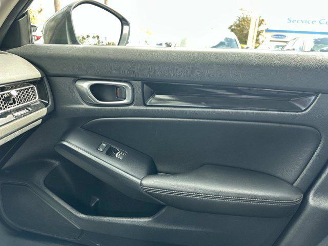 Photo of 2023 Meteorite Gray Metallic Honda Civic