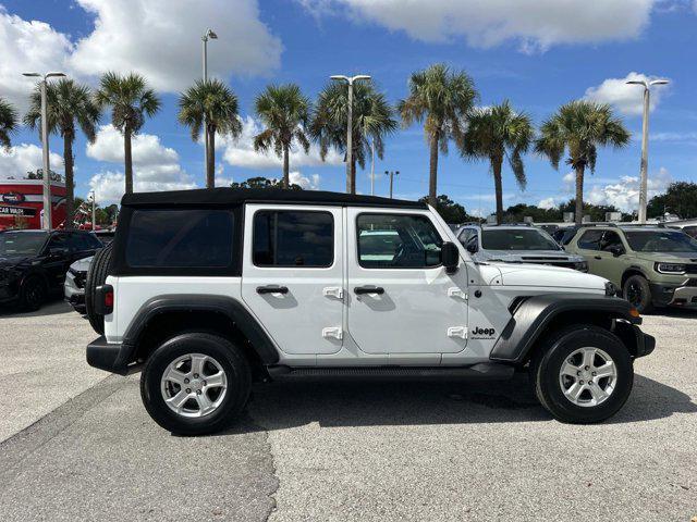 Photo of 2023 Bright White Clearcoat Jeep Wrangler
