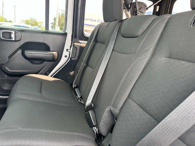 Photo of 2023 Bright White Clearcoat Jeep Wrangler