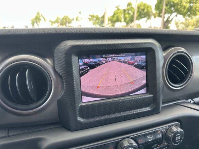 Photo of 2023 Bright White Clearcoat Jeep Wrangler