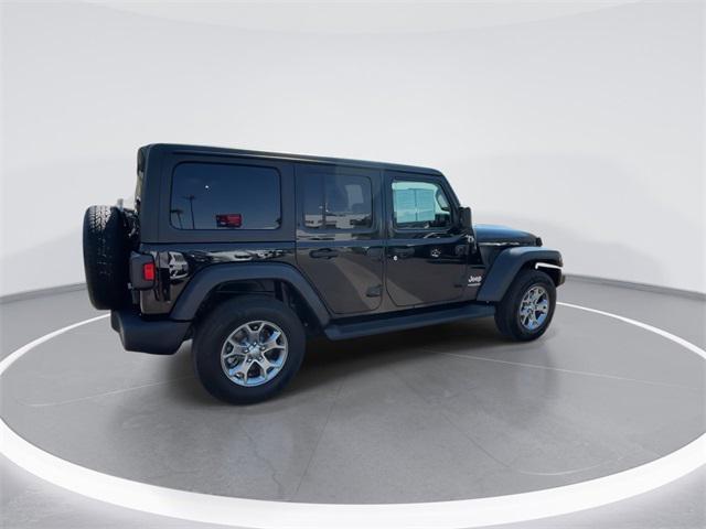 Photo of 2020 Black Clearcoat Jeep Wrangler