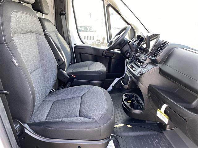 Photo of 2024 Bright White Clearcoat RAM ProMaster 3500