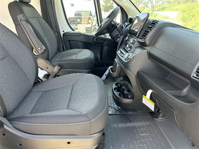 Photo of 2024 Bright White Clearcoat RAM ProMaster 3500