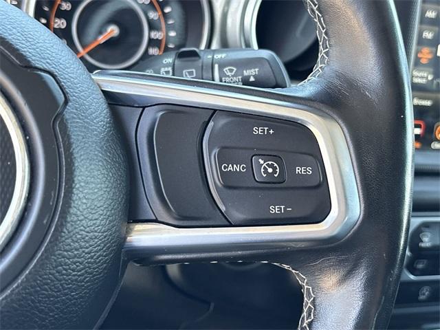 Photo of 2020 Bikini Pearlcoat Jeep Wrangler