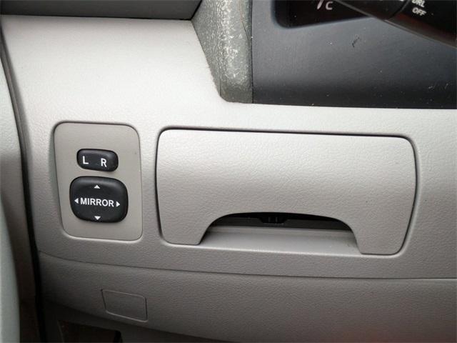 Photo of 2007 Titanium Metallic Toyota Camry
