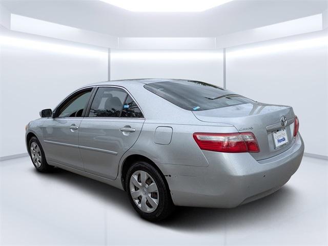 Photo of 2007 Titanium Metallic Toyota Camry