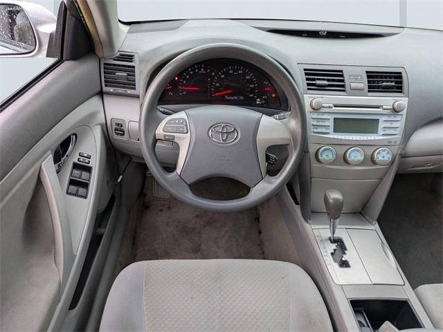 Photo of 2007 Titanium Metallic Toyota Camry