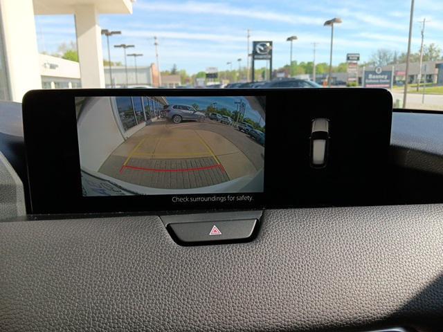 Photo of 2025 Rhodium White Premium Mazda CX-90 PHEV