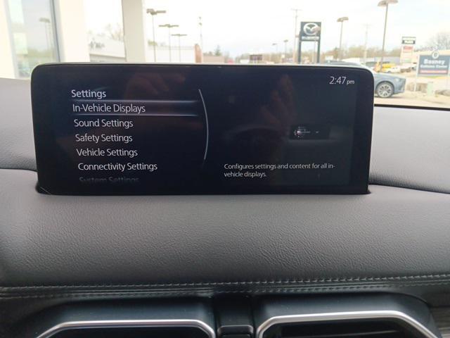 Photo of 2022 Jet Black Mica Mazda CX-5